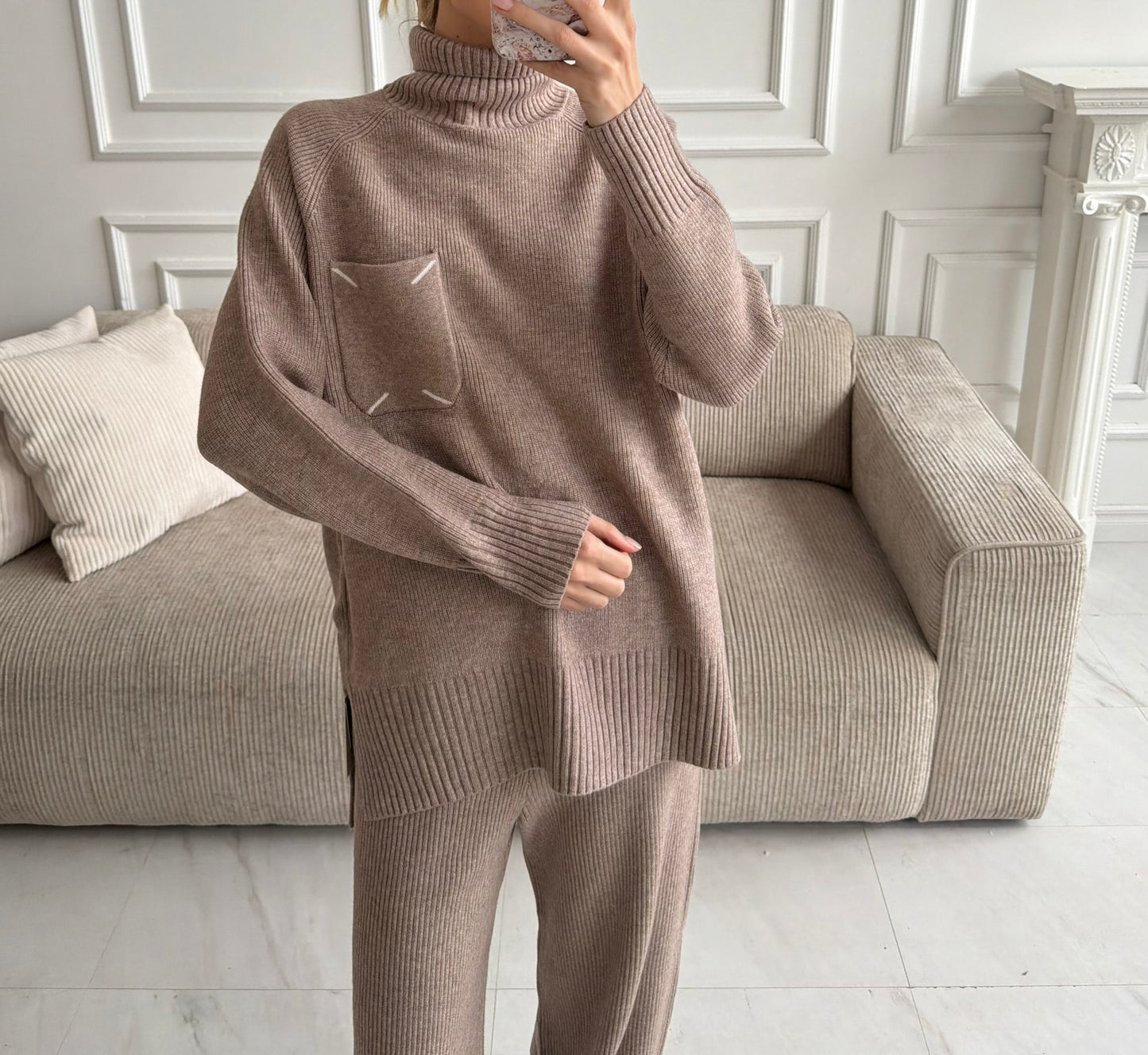 Laisvalaikio kostiumas su kišene