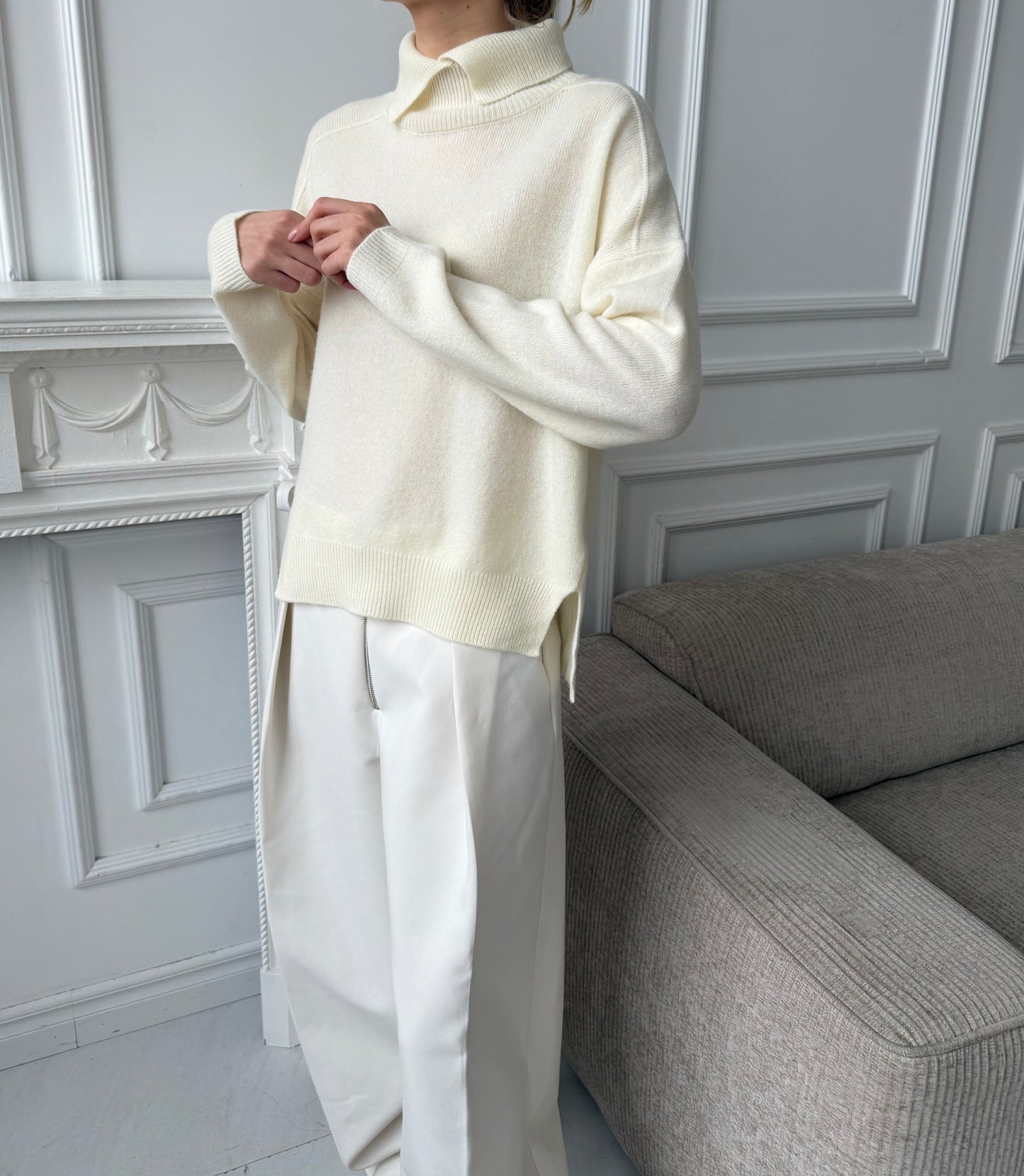 Kašmyro ir vilnos megztinis aukštu kaklu