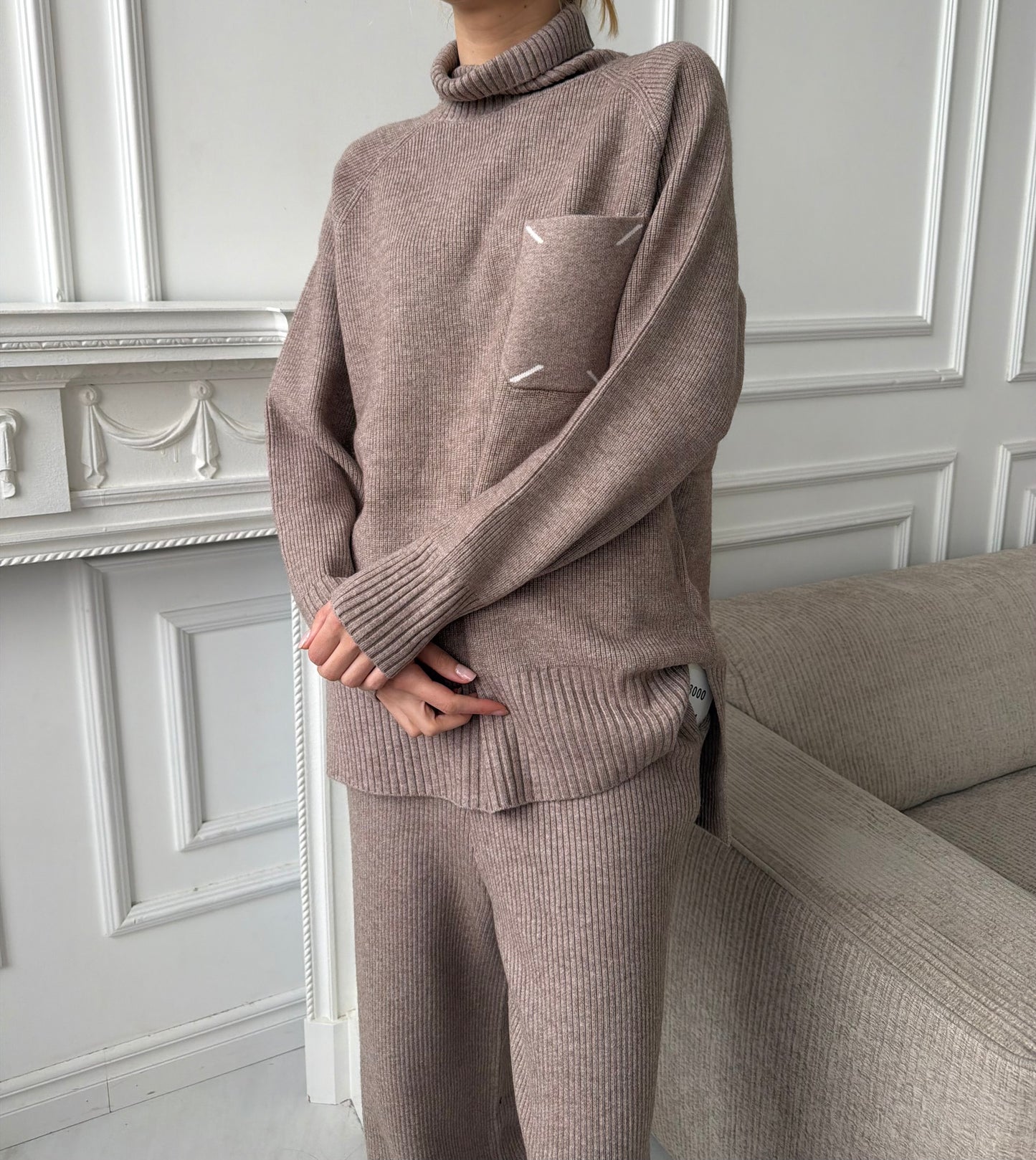 Laisvalaikio kostiumas su kišene