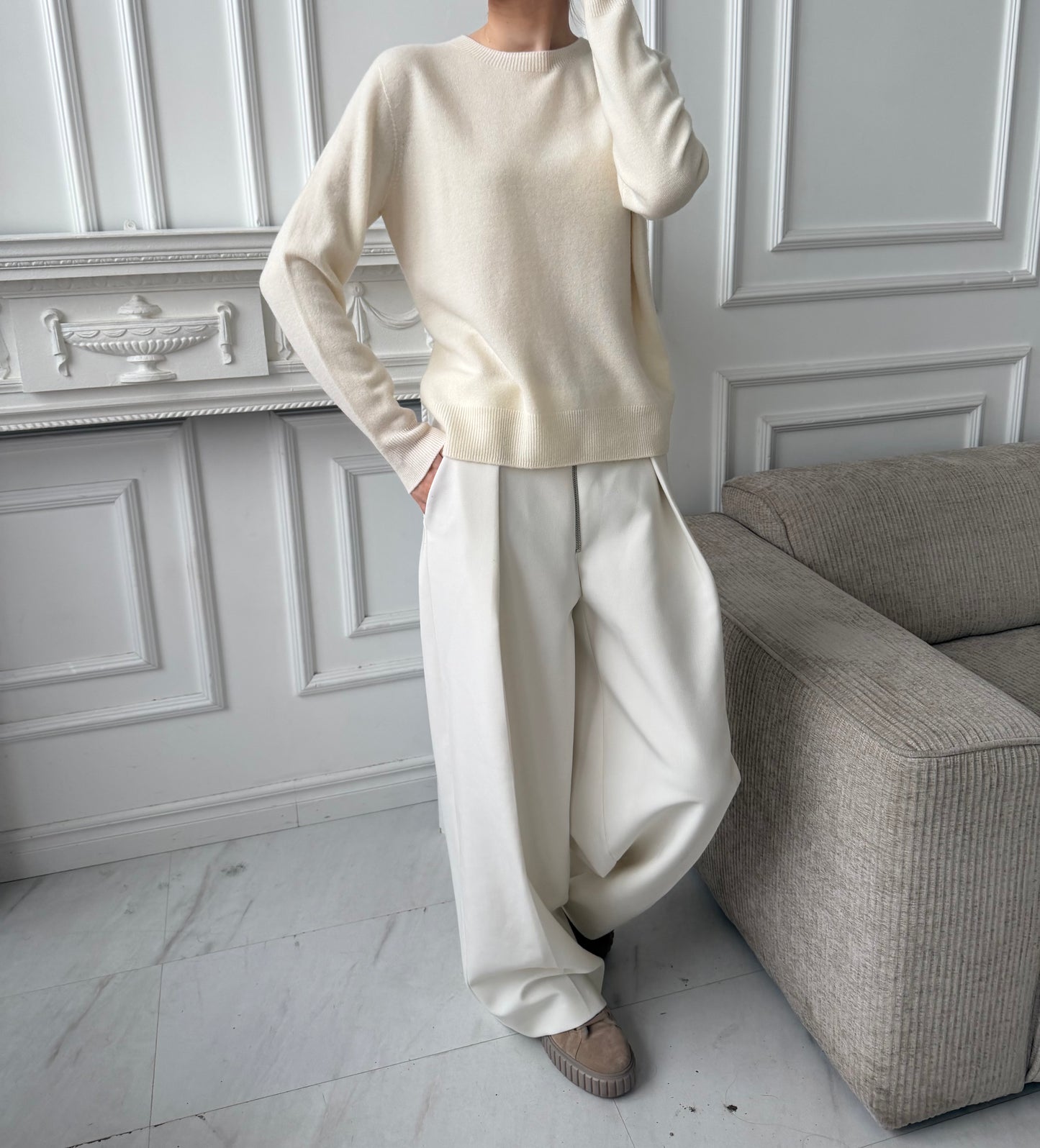 Basic kašmyro megztinis ilgomis rankovėmis