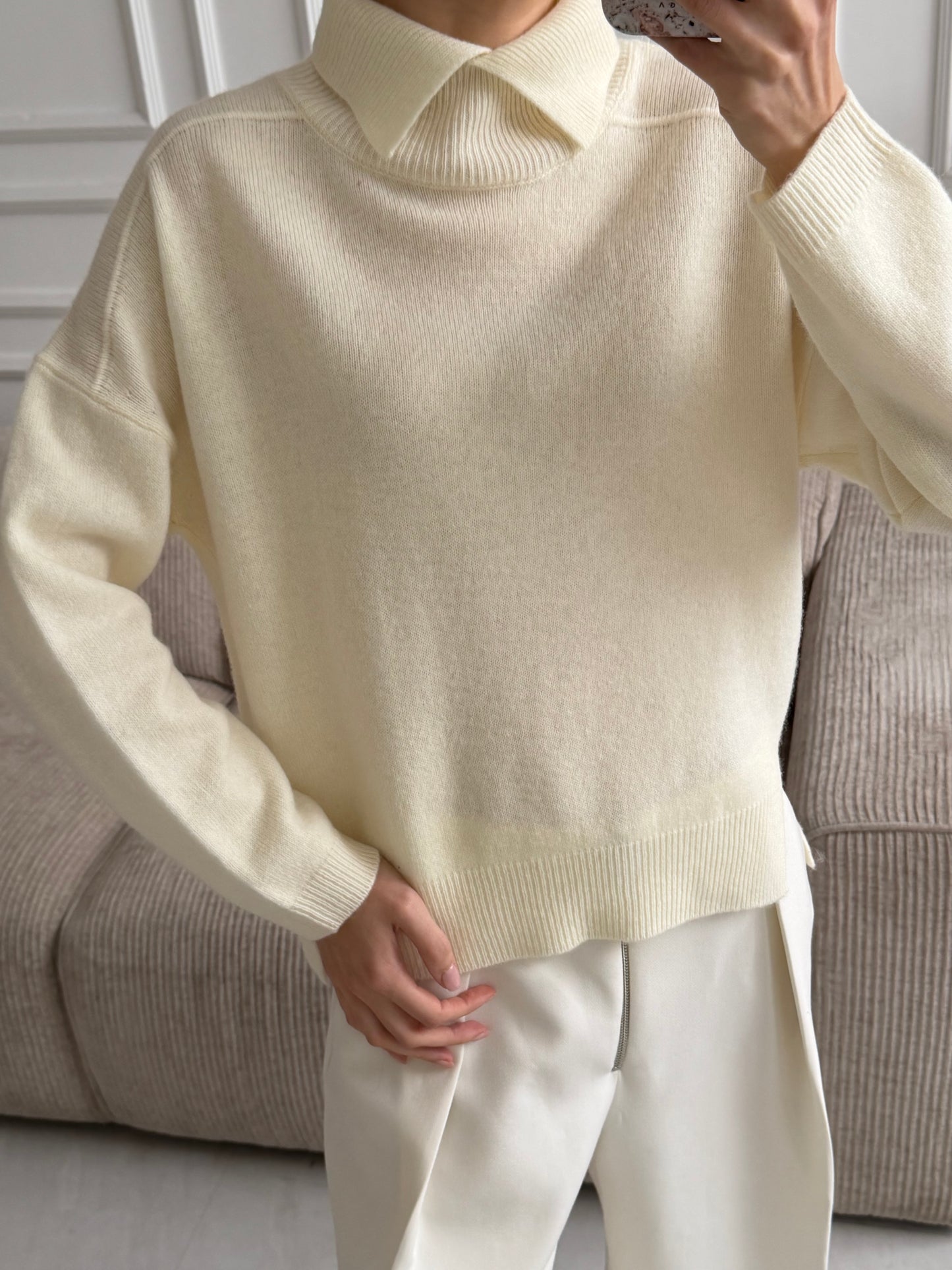 Kašmyro ir vilnos megztinis aukštu kaklu