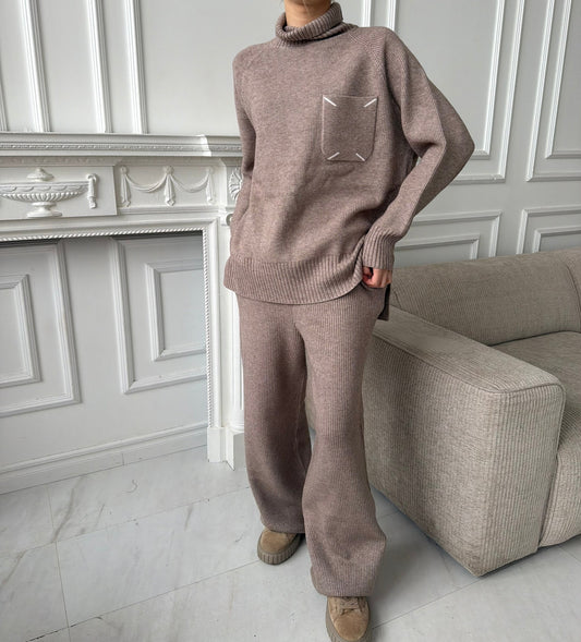 Laisvalaikio kostiumas su kišene